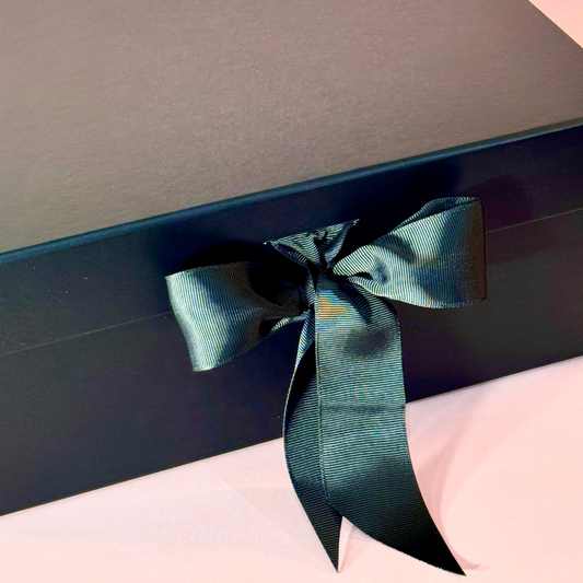 GIFT BOX - BLACK MAGNETIC WITH RIBBON
