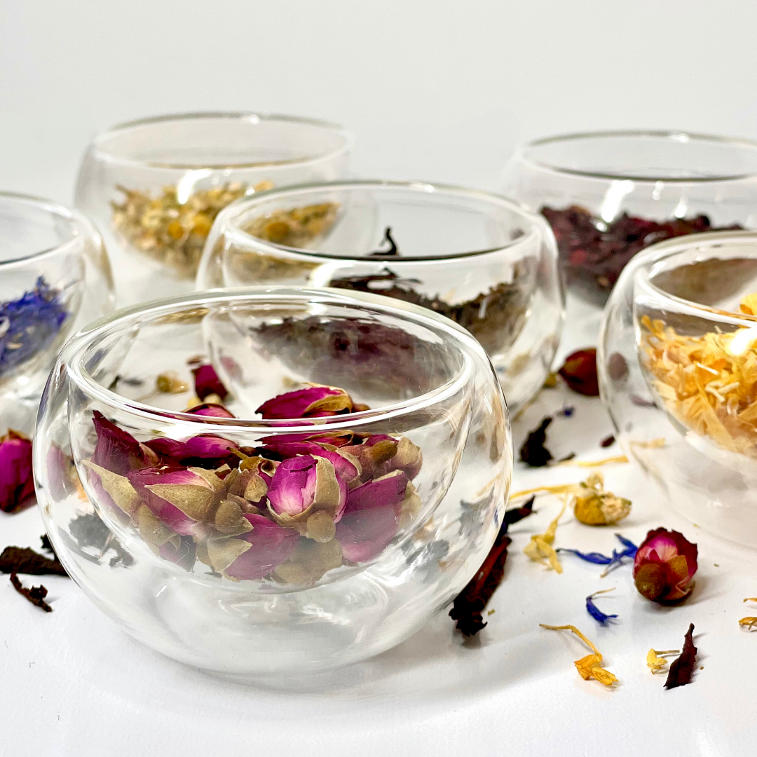 DOUBLE WALLED GLASS TEACUP